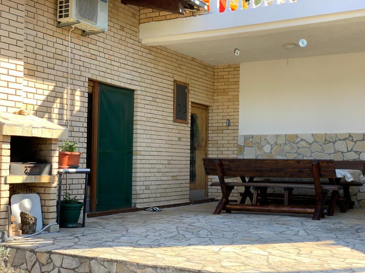 Holiday Home Bratica Ulcinj Extérieur photo